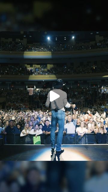 Tim McGraw on Instagram Tim Mcgraw Shirtless, Tim Mcgraw Family, Tim Mcgraw Faith Hill, Faith Hill, Hollywood Fl, Tim Mcgraw, February 9, News Songs, Country Music