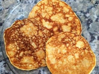 Cottage Cheese Pancakes - Bisquick Recipe - Food.com Oatmeal Cottage Cheese, Oatmeal Cottage Cheese Pancakes, Cheese Pancakes Recipe, Cottage Cheese Pancakes Recipe, Brunch Sweets, Small Pancakes, Egg White Oatmeal, Bisquick Pancakes, Dr Gundry