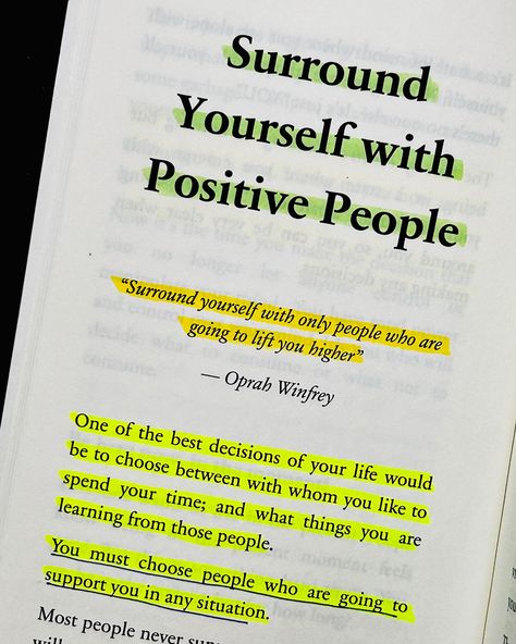 📌12 short lessons that will help you develop the Right Mindset. 📍Book- Master your mindset by @mindsetreading ✨This book will help you in - Develop the right mindset - building self discipline - Make better decisions - Find your life’s purpose - master your emotions And much more. ✨With short and concise chapters, this book gives impactful life lessons that will change your life and empower you to achieve your goals with the right mindset. ✨It will unlock your potential to be your best ... Master Your Emotions Book Quotes, Changing Mindset, Mindset Book, Master Your Emotions, Change Your Thinking, Mindset Change, Change Your Perspective, Right Mindset, Top Books To Read