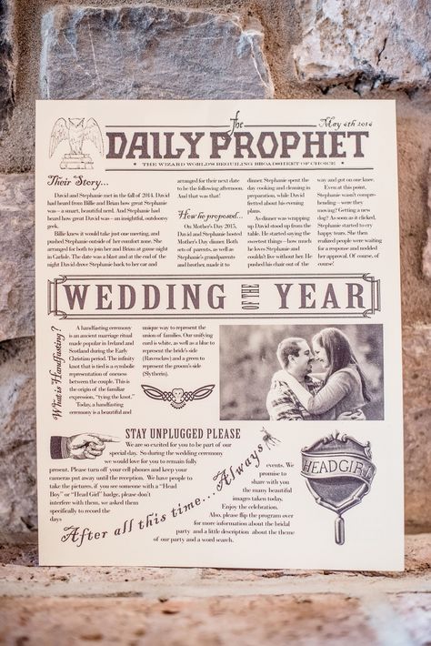 Harry Potter Wedding Ideas, Daily Prophet, Harry Potter Wedding Theme, Wedding Newspaper, Festa Harry Potter, Welcome Board, Theme Harry Potter, Harry Potter Wedding, Eclectic Wedding