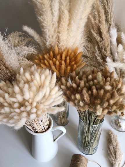 Plant Wedding Favors, Lavender Bunny, Dried Arrangements, Wedding Plants, Grass Decor, Pampas Grass Decor, Bunny Tails, Boho Wedding Decorations, Bunny Tail