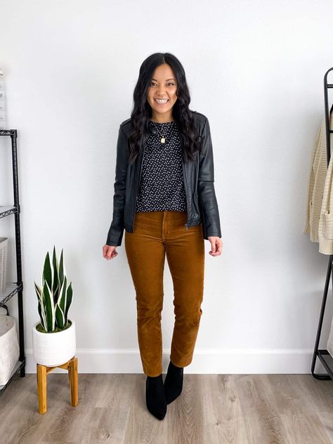 Winter Outfit Guide, Leather Jacket Outfit Fall, Tan Corduroy Pants, Collarless Leather Jacket, Outfit Black And White, Corduroy Pants Outfit, White Polka Dot Top, Simple Casual Outfits, Going Out Outfit