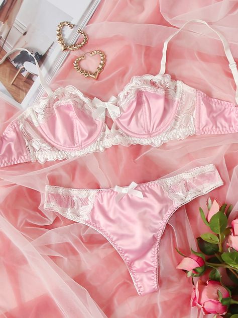 Lingerie Rosa, Lingerie Satin, Push Up Lingerie, Satin Bra, Lingerie Inspiration, Lace Underwire, Satin Lingerie, Cute Lingerie, Pink Lingerie