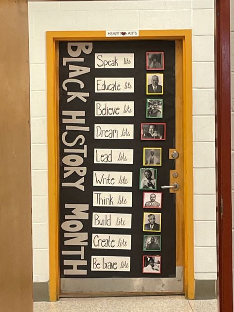 Bsu Ideas, History Bulletin Board Ideas, Construction Classroom, Wooden Door Ideas, Kindergarten Bulletin Boards, Room Parent, February Month, School Library Displays, School Jeans