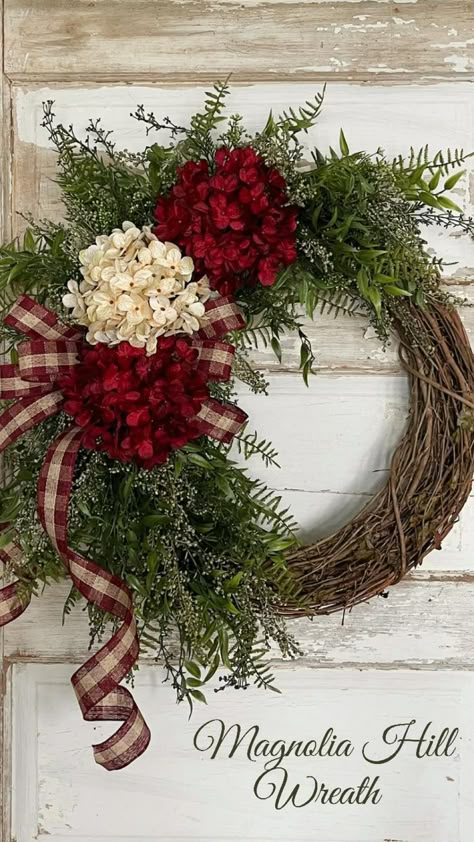 Pine Cone Swags Diy, Outdoor Wreaths On Garage, Christmas Wreaths For Garage Lights, Home For The Holidays Wreath, Grapevine Christmas Wreaths Red Gold, Christmas Vine Wreaths, 2022 Christmas Wreath Trends, Christmas Flower Wreaths, Vine Wreath Ideas Diy Christmas