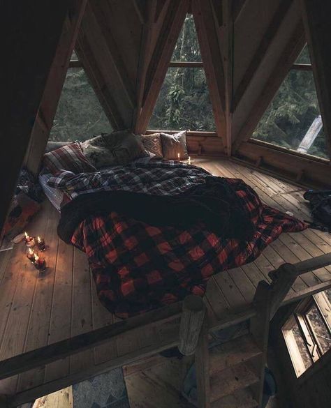 A Cosy Loft Bedroom Bedroom Western, Cabin Loft, Loft Bedroom, Western Home, Home Remodel, Aesthetic Rooms, Nautical Wall, Bedroom Loft, Cozy Room