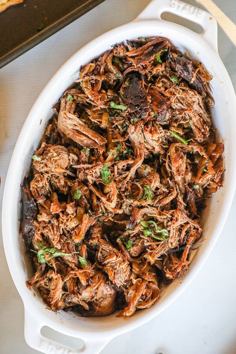 This is your new FAVORITE pot roast recipe! My slow cooker French onion pot roast is loaded with AMAZING flavor, and it’s SO easy to make. Just 4 ingredients and a long, slow cook in your Crock Pot transforms beef roast into something succulent, juicy, and delicious. It’s great served with potatoes and veggies or loaded into sandwiches, tacos and more. You only need 10 minutes to get this crock pot meal cooking, then it’s easy to enjoy as a make ahead family dinner or meal prep for busy nights. French Onion Pot Roast, Homemade Buttermilk Cornbread, Chuck Roast Crock Pot Recipes, Roast Beef Crock Pot Recipes, Potatoes And Veggies, Pot Roast Crock Pot Recipes, Chuck Roast Recipes, Pot Roast Recipe, 4 Ingredient Recipes