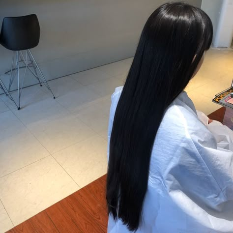 Deep Black Hair, Long Bridal Hair, Black Hairstyle, Long Shiny Hair, Straight Black Hair, Long Dark Hair, Long Black Hair, Long Straight Hair, Beautiful Long Hair