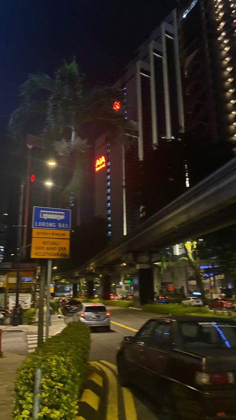 Mandaluyong City Night, Johor Bahru Aesthetic, Kl Night View, Kl Aesthetic, Philippines Landscape, Dream Character, Kuala Lampur, Johor Bahru Malaysia, Foto Cewek Hijab Aesthetic