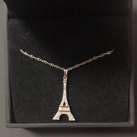 DIAMOND EIFFEL TOWER NECKLACE Eiffel Tower Necklace, White Diamond, Spinning, Eiffel Tower, New Dress, Tower, Brand New, Sterling Silver, Chain