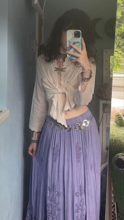 Spiritual Skirt Outfits, Belted Maxi Skirt, Purple And Silver Outfit Ideas, Lilac Maxi Skirt Outfit, Moon Belt Outfit, Purple Boho Outfit, Purple Long Skirt Outfit, Aesthetic Clothes Purple, Purple Skirt Outfit Aesthetic