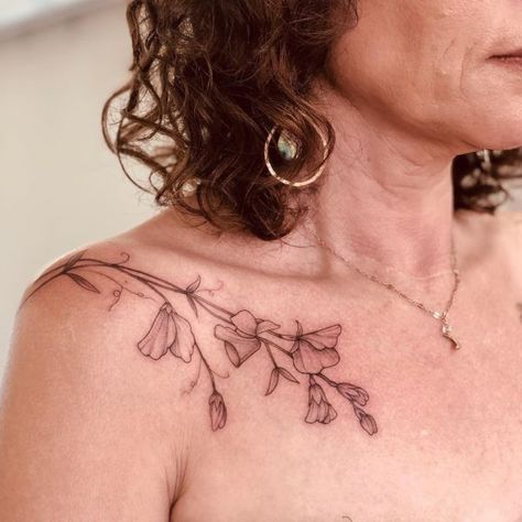 Hen Tattoo, Sweet Pea Tattoo, Jasmine Tattoo, Collarbone Tattoos, Clavicle Tattoo, Magnolia Tattoo, Chrysanthemum Tattoo, Floral Tattoos, Vine Tattoos