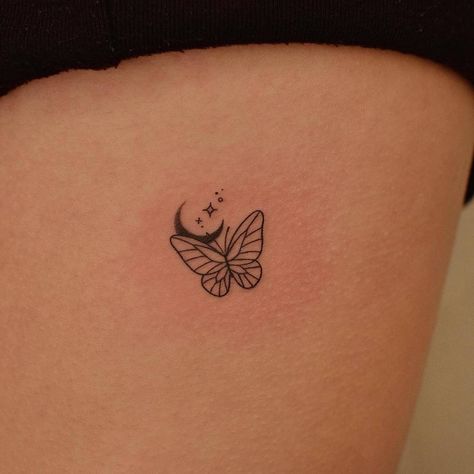 Butterfly And Moon Tattoo, Butterfly Moon Tattoo, Mens Butterfly Tattoo, Simple Butterfly Tattoo, Tattoo Samples, Stomach Tattoos Women, Butterfly Tattoo Meaning, Butterfly Back Tattoo, Moon Phases Tattoo