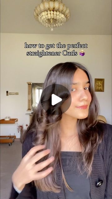 @bornn_to_blogg on Instagram: "are u making this mistake with your flat iron curls??🤷‍♀️🤷‍♀️ for some people this is a hairstyle you either find SO  easy or SO hard. I hope this video helped you all

#flatiron #curls #trending #réel #hairstyle #amazing #curls #perfeccurls #lifehacks #hair #hacks #hairhacks" Curling Hair With Flat Iron Video, Hairstyle With Flat Iron, Curling Hairstyles For Long Hair, Ironed Hair Hairstyles, Flat Iron Curls Long Hair, How Curl Hair With Flat Iron, Curl Bangs With Flat Iron, Straighter Curls, Curl With Flat Iron