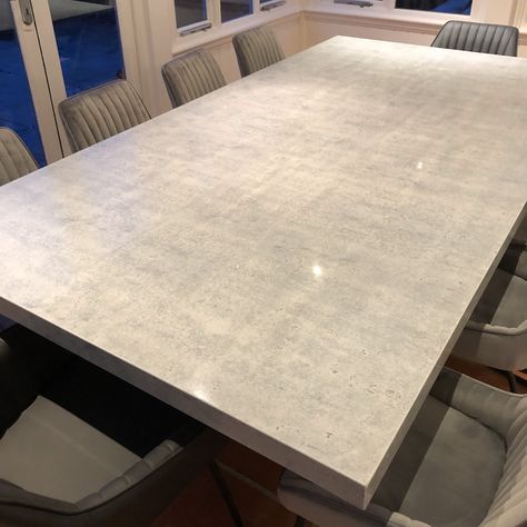 Quartz Top Dining Table, Quartz Dining Table Top, Granite Dining Table Ideas, Granite Top Dining Table, Quartz Dining Table, Table Granite, Pedestal Dining Room Table, Granite Dining Table, Dining Table For 8