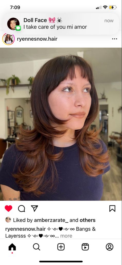 Layered Haircut Without Bangs, Haircut Without Bangs, Hair With Bangs And Layers, Mid Length Hair With Bangs, Micro Fringe, Bangs And Layers, Hair Motivation, Growing Hair, Brunette Hair With Highlights