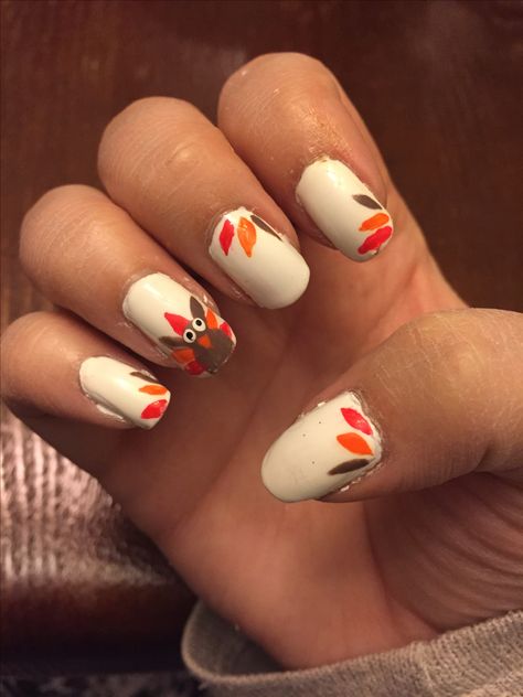 Thanksgiving turkey nails Thanksgiving Turkey Nails, Thanksgiving Nails Design Fall, Turkey Nails, Thanksgiving Nail Designs, Thanksgiving Nail Art, Fourth Of July Nails, Festive Nail Art, Elegant Nail Art, Cute Nails For Fall