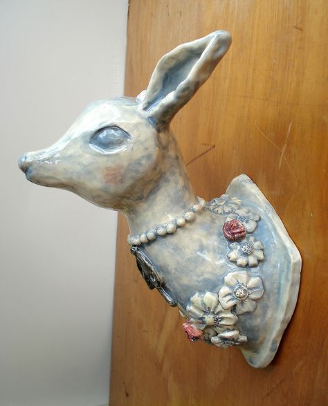 ceramic deer head Ceramic Deer Head, Ceramic Deer, Deer Heads, Ceramic Pieces, Painting Subjects, A Deer, Deer Head, Clay Crafts, Ceramic Pottery