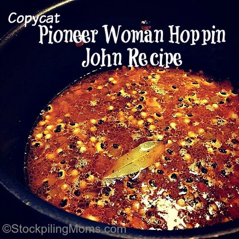 Hopping John Recipe, Hopping John, Basic Chicken Salad Recipe, Hoppin John Recipe, Black Eye Peas, Black Eyed Peas Recipe, Fried Steak Recipes, Hoppin John, New Year's Food