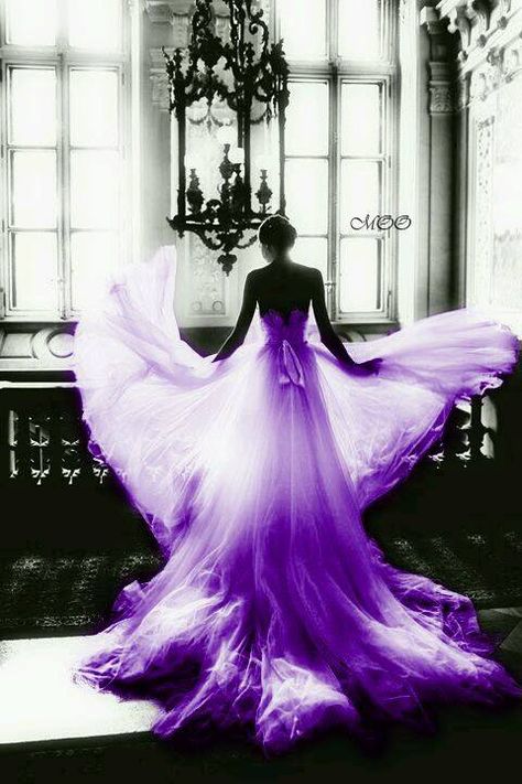 Charcoal Drawings, Purple Reign, Purple Love, All Things Purple, Gorgeous Gowns, Purple Wedding, Shades Of Purple, Beautiful Gowns, Urban Art