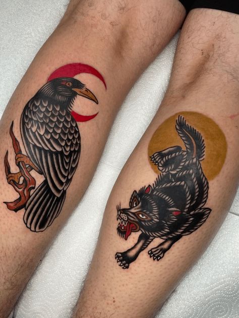 Crow Tattoo Traditional, Traditional Raven Tattoo, Traditional Crow Tattoo, Traditional Wolf Tattoo, Leg Patchwork, Traditional Style Tattoo, Crow Tattoo, Raven Tattoo, Tattoo Cover-up