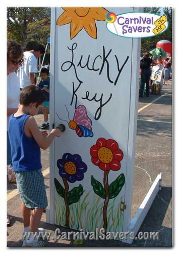 Lucky Key Unique Carnival Game Idea.   Maybe something pops out when they open the door?  Or they get a squirt from a squirt gun? School Carnival Games, Diy Carnival Games, Homemade Carnival Games, Carnival Booths, Fall Festival Games, Charity Work Ideas, Fete Ideas, Fun Fundraisers, Fall Carnival