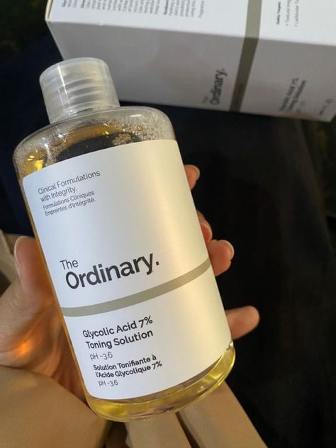 The Ordinary Acne, Glycolic Acid Serum, The Ordinary Glycolic Acid, Glycolic Acid Toner, Hair Care Recipes, Serious Skin Care, Shower Skin Care, Top Skin Care Products, Healthy Skin Tips