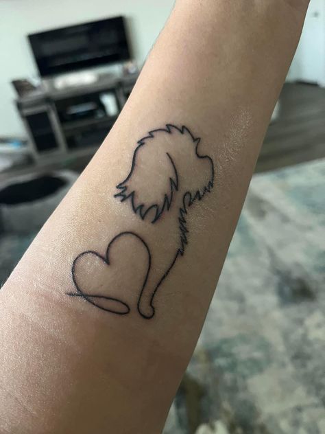 Tatoo Dog, Pet Tattoos, Tiny Wrist Tattoos, Petit Tattoo, Tasteful Tattoos, Gorgeous Tattoos, Cute Tattoos For Women, Lhasa Apso, Maltese Dogs