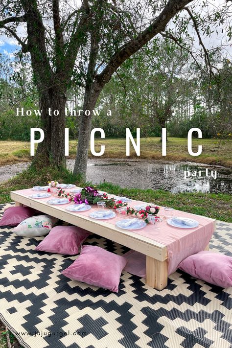 Escape from the hustle and bustle of everyday life with a relaxing and refreshing picnic. In this guide, we'll show you how to create an outdoor oasis that will transport you and your guests to a tranquil and peaceful place. Learn how to choose the right location, set the mood, and create a menu that will satisfy everyone's cravings. Affordable Picnic Ideas, Diy Picnic Party, Diy Picnic Set Up, Picnic Set Up, Outdoor Kids Party, Picnic Activities, Coffee Shop Business, Backyard Seating Area, Backyard Picnic