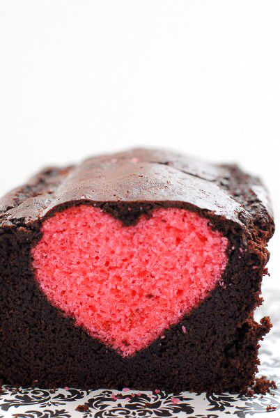 Cherry Pound Cake, Chocolate Pound Cake, Torte Cupcake, Gateaux Cake, Valentine Cake, Valentine's Day Recipes, Heart Cake, Loaf Cake, Pound Cake Recipes