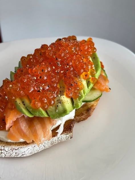 Caviar Breakfast, Salmon Avocado Cucumber, Avocado Cucumber, Red Caviar, Salmon Avocado, Healthy Lifestyle Food, Food Is Fuel, Food Inspo, Food Obsession