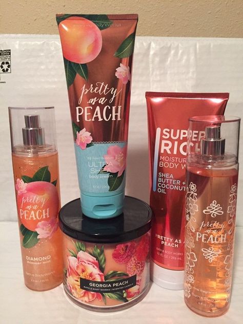 Peach Products, Alat Makeup, Bath N Body Works, Victoria Secret Fragrances, Perfume Lotion, Bath And Body Works Perfume, Body Creams, Shower Skin Care, Fine Fragrance Mist