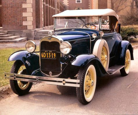 1930 Cars, Old Fashioned Cars, Good Looking Cars, Veteran Car, Auto Retro, Antique Trucks, Pink City, Cars Vintage, Ford Classic Cars