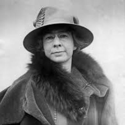 Sara Teasdale Sara Teasdale, Poetry Foundation, Rain Collection, Famous Poets, Famous Poems, American Poets, Collection Of Poems, Famous Americans, Poetry Collection