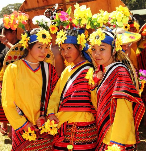 #philippines #philippines #baguio #outfit #philippines Ifugao Costume, Philippines Outfit, Fort Santiago, Joyful Colors, Filipino Fashion, Cultural Fashion, Philippines Culture, Rodrigo Duterte, Karaoke Party