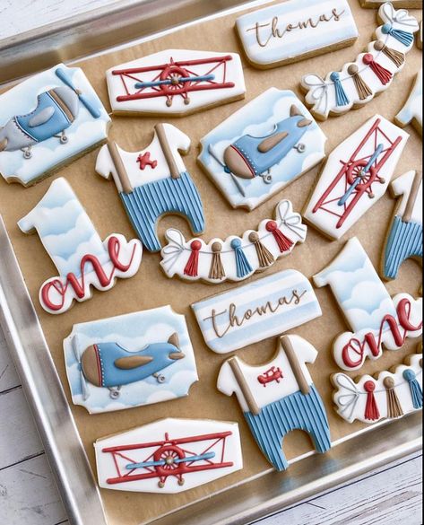 Airplane Birthday Cookies Decorated, Vintage Airplane Cookies, Airplane Baby Shower Cookies, Plane Cookies, Airplane First Birthday Party, Vintage Plane Party, Helicopter Party, Vintage Airplane Theme, Airplane Birthday Theme