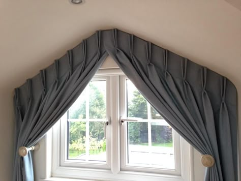 Beautifully shaped curtains by Changing Views Redbourn. Apex Window Curtains, Apex Windows, Frame A Window, Triangular Windows, Apex Window, Triangle Window, Window Curtain Designs, Curtain Inspiration, Shaped Windows