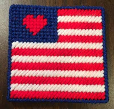 Plastic Canvas Coaster, Patriotic Coasters, Needlepoint Coasters, Patriotic Patterns, Bible Highlighting, American Flag Blanket, Continental Stitch, Coaster Tutorial, Patriotic Garden Flag