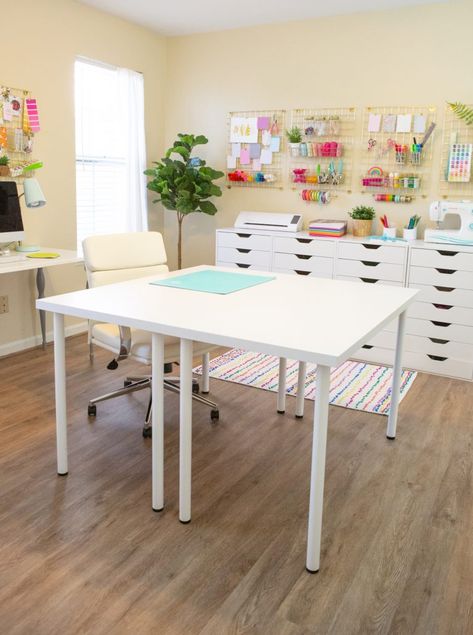 Craft Room Makeover Organization Ideas - Design Eat Repeat Sewing Office Room Small Spaces, Simple Craft Room Organization, Family Craft Room, Office And Art Room Ideas, Office Sewing Room Combo, Scrapbook Room Designs, Craft Office Ideas, Cricut Office Space, Craftroom Ideas Work Spaces