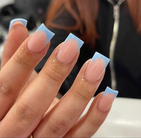 Cute Short Medium Nails, Pink And White French Tip Nails Square Medium, Elegant Nails Classy Dip Powder, Colorful Short Square Nails, Short French Tip Acrylic Nails Blue, Short French Tip Acrylic Nails Color, Short Medium Nails, Short Acrylic Nails French Tip, Short Nail Set