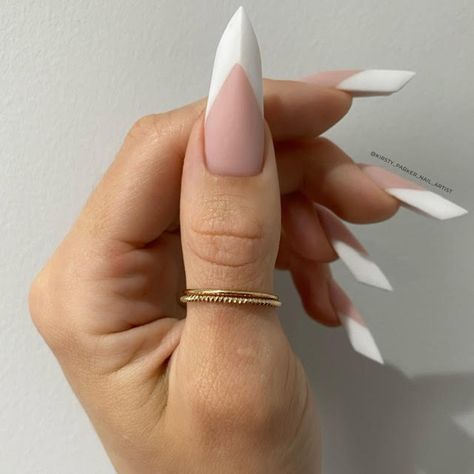 The Ultimate Guide to 11 Different Nail Shapes — See Photos | Allure Unique Nail Shapes, Duck Bill Nails, Long Pointed Nails, Gel Nails Shape, Arrow Nails, Nails Shape, Lipstick Nails, Different Nail Shapes, Squoval Nails