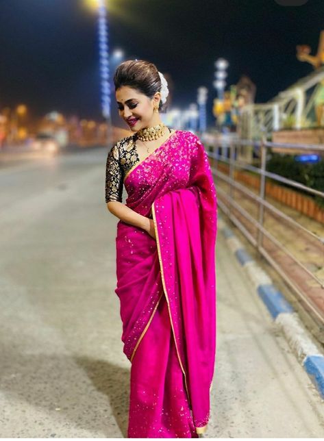 Hot Pink Colour Combinations Dress, Fuschia Pink Saree Contrast Blouse, Dark Pink Colour Combinations Dress, Hot Pink Saree Contrast Blouse, Pink Colour Saree Contrast Blouse, Magenta Saree Contrast Blouse, Dark Colour Saree, Dark Pink Saree Contrast Blouse, Pink Saree Contrast Blouse