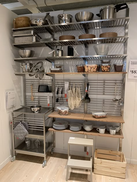 Bakery Studio Ideas, Small Business Kitchen Ideas, Commercial Kitchen Storage, Small Commercial Kitchen Design For Home, Small Chefs Kitchen Design, Restaurant Storage, Tiny Commercial Kitchen, Micro Bakery Design, Bake Shop Interior