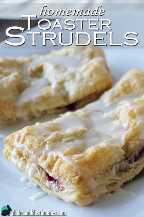 Toaster Strudel Recipe, Homemade Toaster Strudel, Toaster Strudel, Toaster Oven Recipes, Pastry Dishes, Strudel Recipes, Dust Bunnies, Puff Pastry Recipes, Oven Recipes