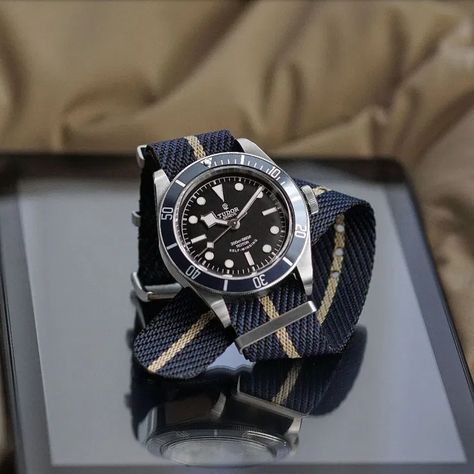 Watch Strap Ideas, Tudor Black Bay 58 Leather Strap, G Shock Nato Strap, Omega Watches Seamaster, Nato Watch Strap, Tudor Black Bay Chrono S&g, Tudor Watches, Diver Watch, Gentleman Aesthetic