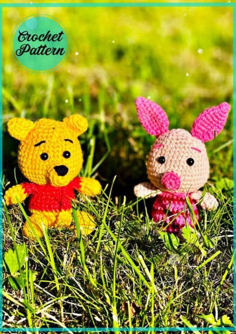 Winnie The Pooh Keychain Amigurumi Crochet Pattern Crochet Small Patterns, Piglet Keychain, Crochet Piglet, Winie The Pooh, Keychain Amigurumi, Keychain Pattern, Amigurumi Bear, Crochet Disney, Crochet Keychain Pattern