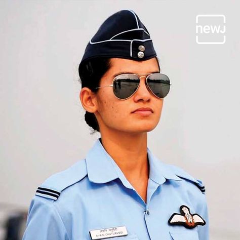 Avani Chaturvedi, Female Fighter Pilot, India Army, Indian Airforce, Dance Diy, National Defence Academy, Air Force Women, Detective Aesthetic, Mig 29