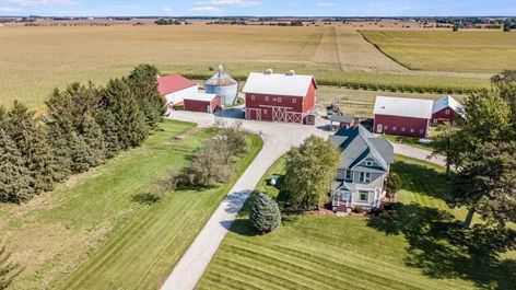 c.1905 Victorian Farm House For Sale With Everything! Beautiful! 10 Acres Hinckley IL $599,000 - Country Life Dreams Farm Layout 10 Acres, Coldwell Banker Real Estate, Corn Crib, Pump House, Farm Layout, Horse Property, Victorian Farmhouse, Old Houses For Sale, Grand Homes