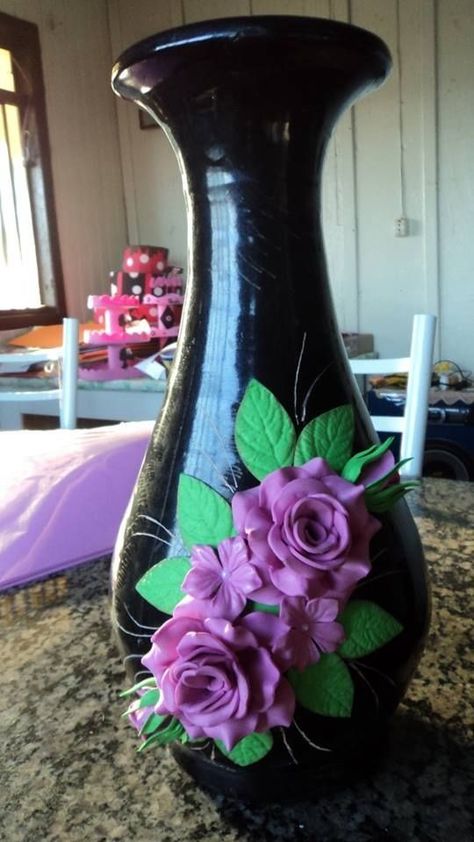 Plastic Bottle Art, Mirror Crafts, Diy Glass Bottle Crafts, Wall Decor Crafts, Glass Bottles Art, Clay Wall Art, Pinterest Diy Crafts, Vase Crafts, Diy Bottle Crafts