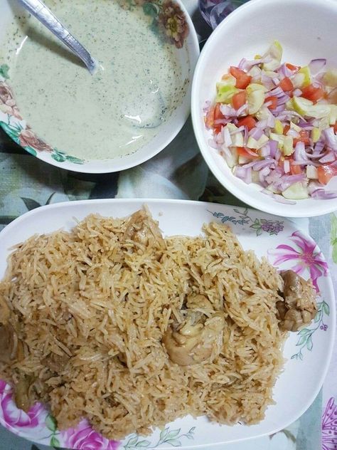 Pulao Snapchat Story, Pulao Snap, Yakhni Pulao Chicken, Indian Snapchat, Biryani Snap, Pakistani Biryani, Chicken Snap, Biryani Food, Yakhni Pulao